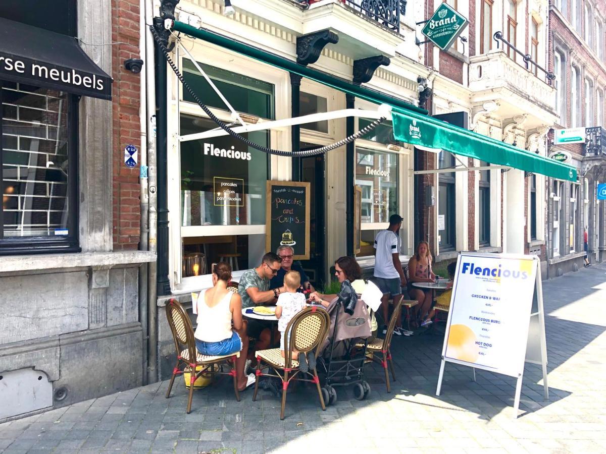 Accademia00 Bed & Breakfast Maastricht Eksteriør bilde